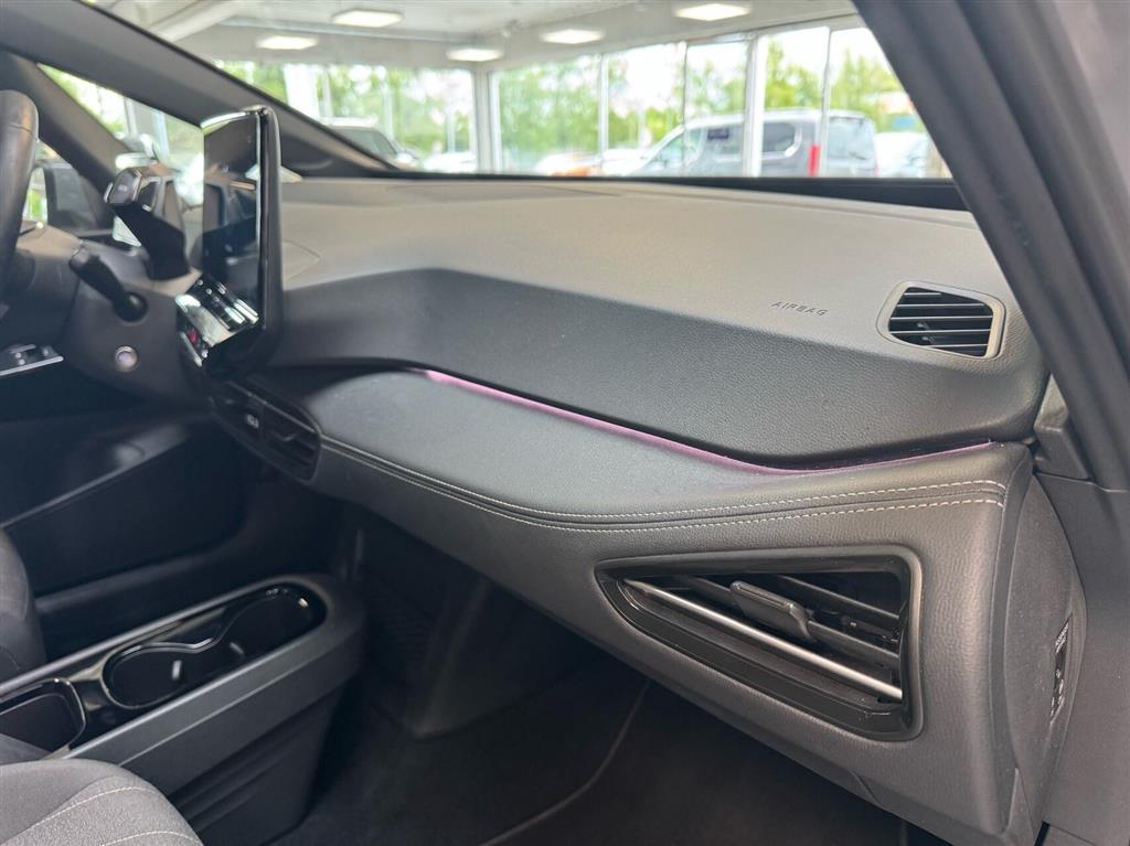 VW ID.3 EL Pro Performance 204HK 5d Aut. - Image 8