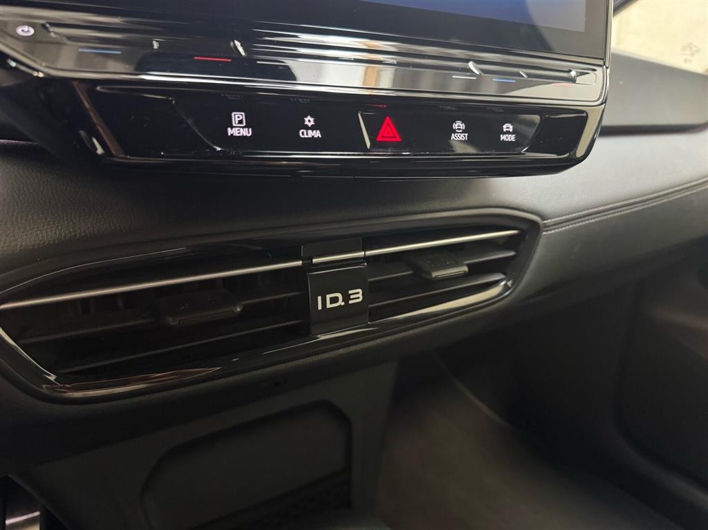 VW ID.3 EL Pro Performance 204HK 5d Aut. - Image 16