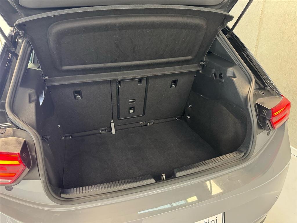 VW ID.3 EL Pro Performance 204HK 5d Aut. - Image 23
