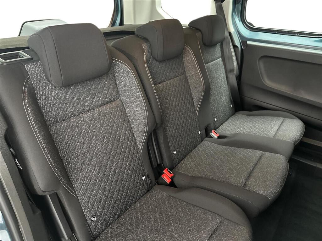 Peugeot e-Rifter L1 EL Allure 136HK Aut. - Image 12
