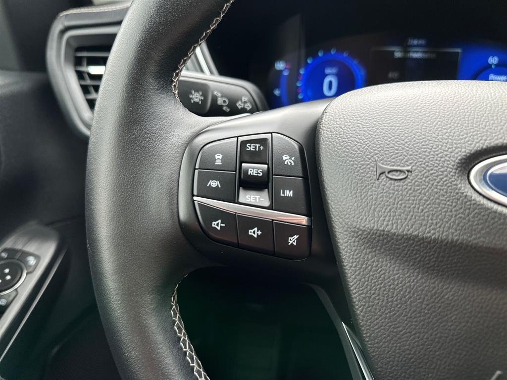 Ford Kuga 2,5 Plugin-hybrid Vignale CVT 225HK 5d Trinl. Gear - Image 17