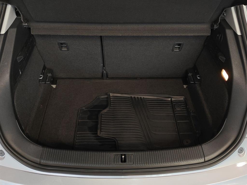 Audi A1 Sportback 1,0 TFSI Sport 95HK 5d - Image 13