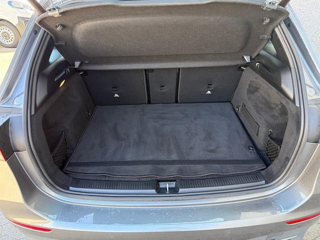 Mercedes-Benz B200 1,3 Progressive 7G-DCT 163HK 7g Aut. - Image 10