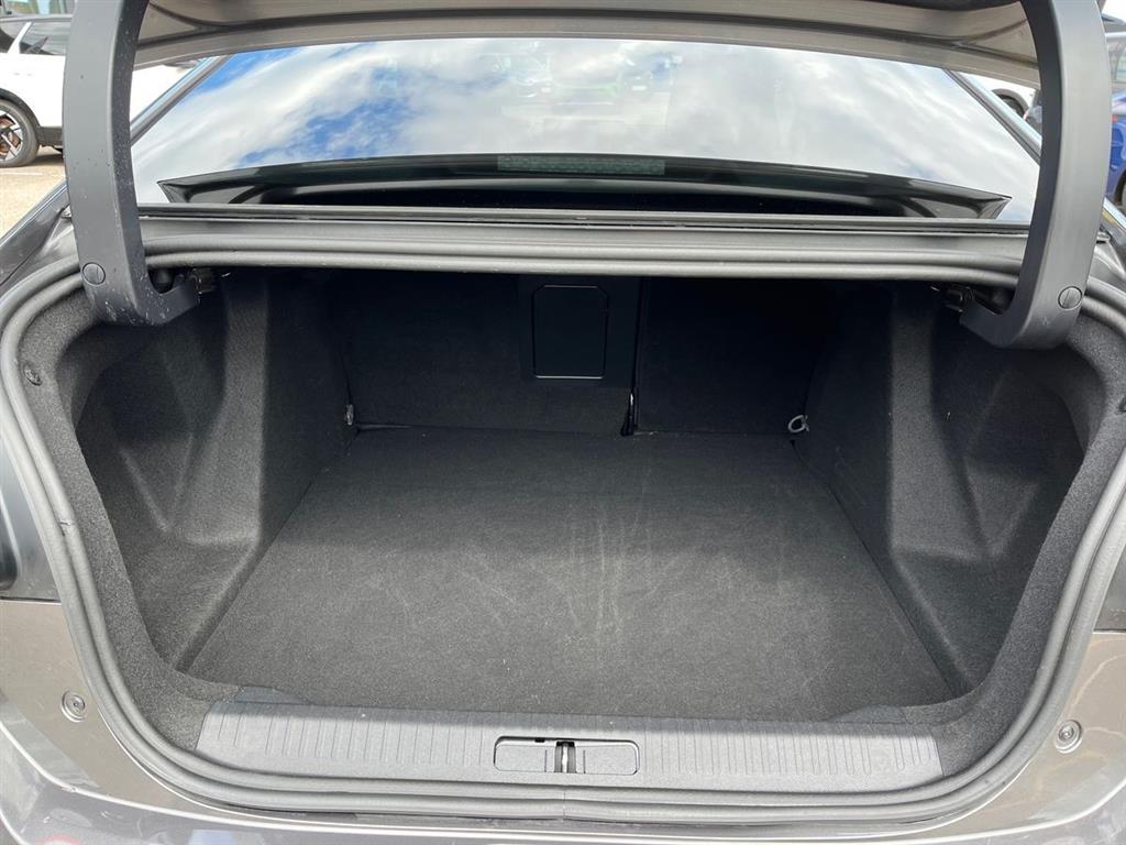 Citroën e-C4 X EL Palais Sky 136HK 5d Aut. - Image 13
