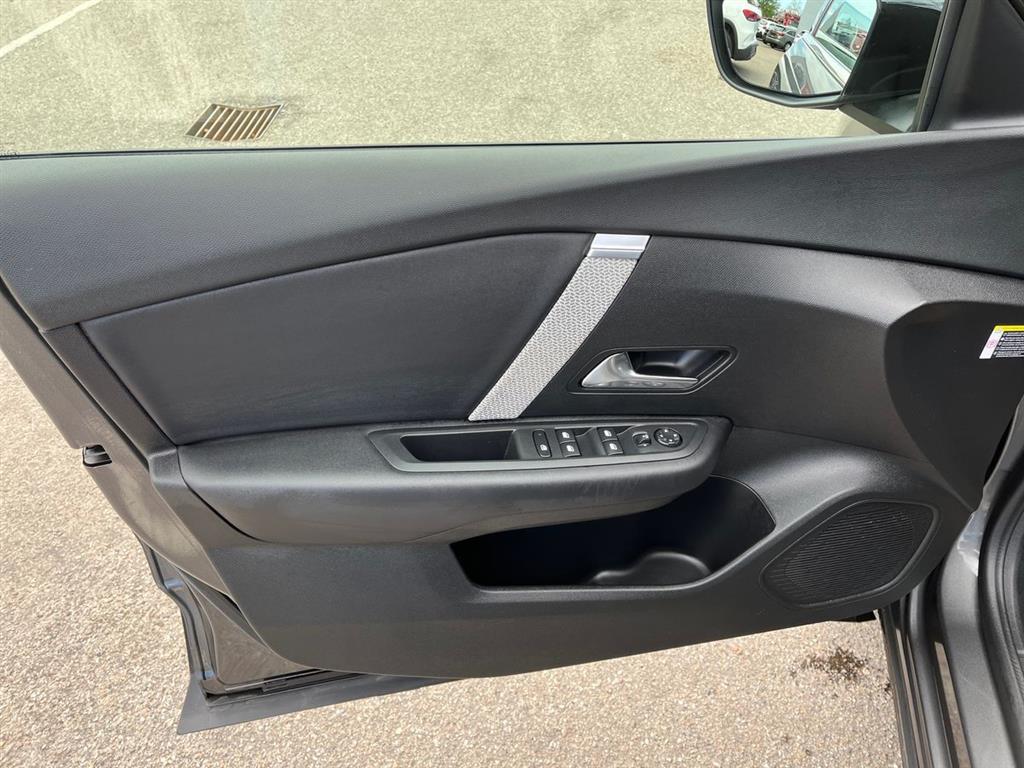 Citroën e-C4 X EL Palais Sky 136HK 5d Aut. - Image 18