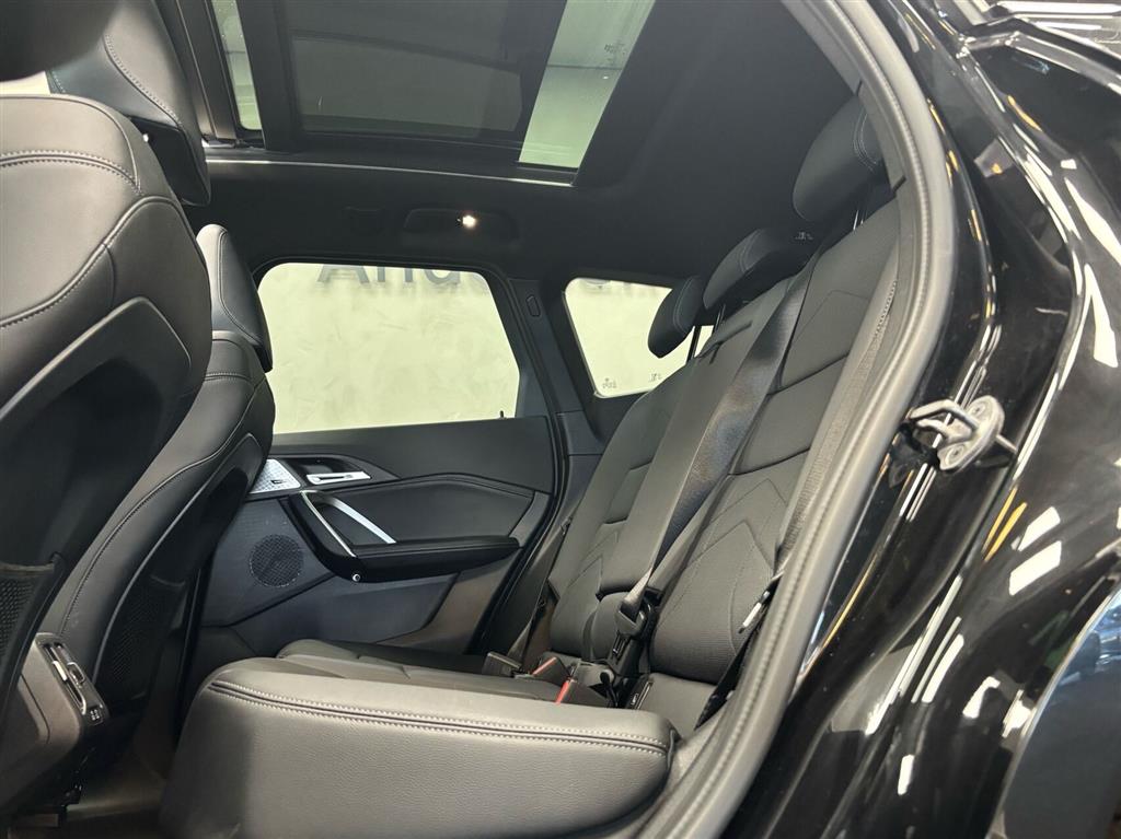 BMW iX1 xDrive30 EL M-Sport 4x4 313HK 5d Aut. - Image 13