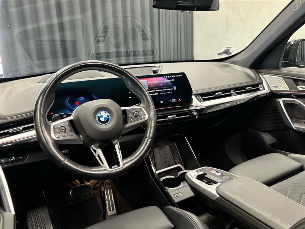 BMW iX1 xDrive30 EL M-Sport 4x4 313HK 5d Aut. - Image 14
