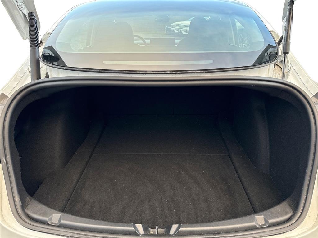 Tesla Model 3 EL Long Range AWD 498HK Aut. - Image 13