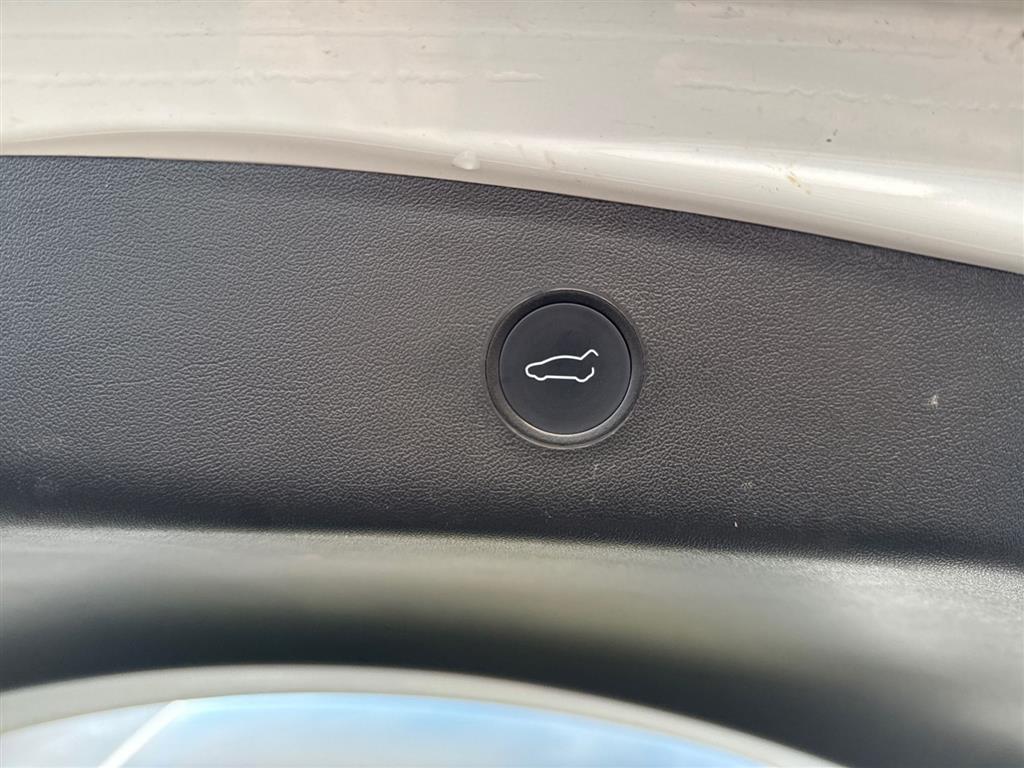 Tesla Model 3 EL Long Range AWD 498HK Aut. - Image 19
