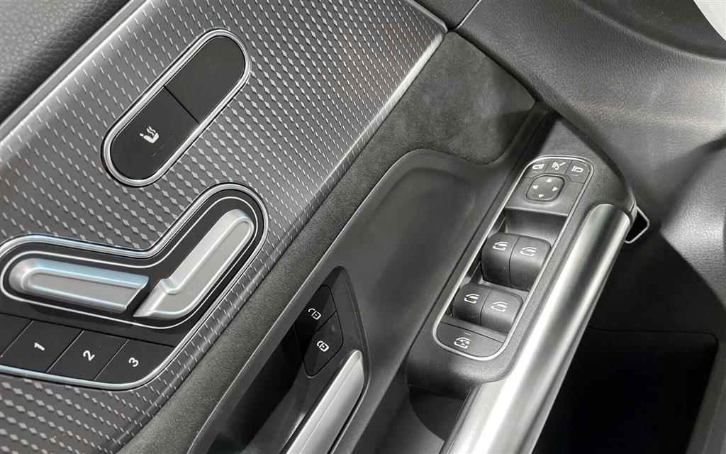 Mercedes-Benz EQA 250 EL AMG Line 190HK 5d Aut. - Image 15
