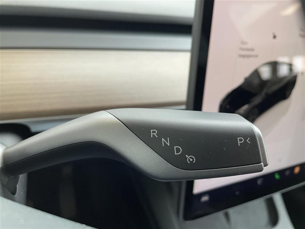 Tesla Model Y EL Long Range RWD 347HK 5d Aut. - Image 20