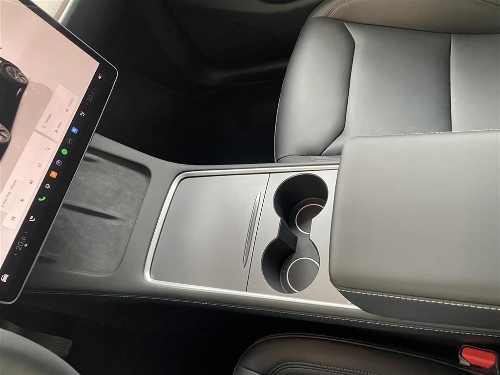 Tesla Model Y EL Long Range RWD 347HK 5d Aut. - Image 21