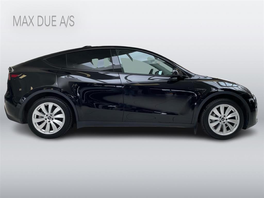 Tesla Model Y EL Long Range RWD 347HK 5d Aut. - Image 4