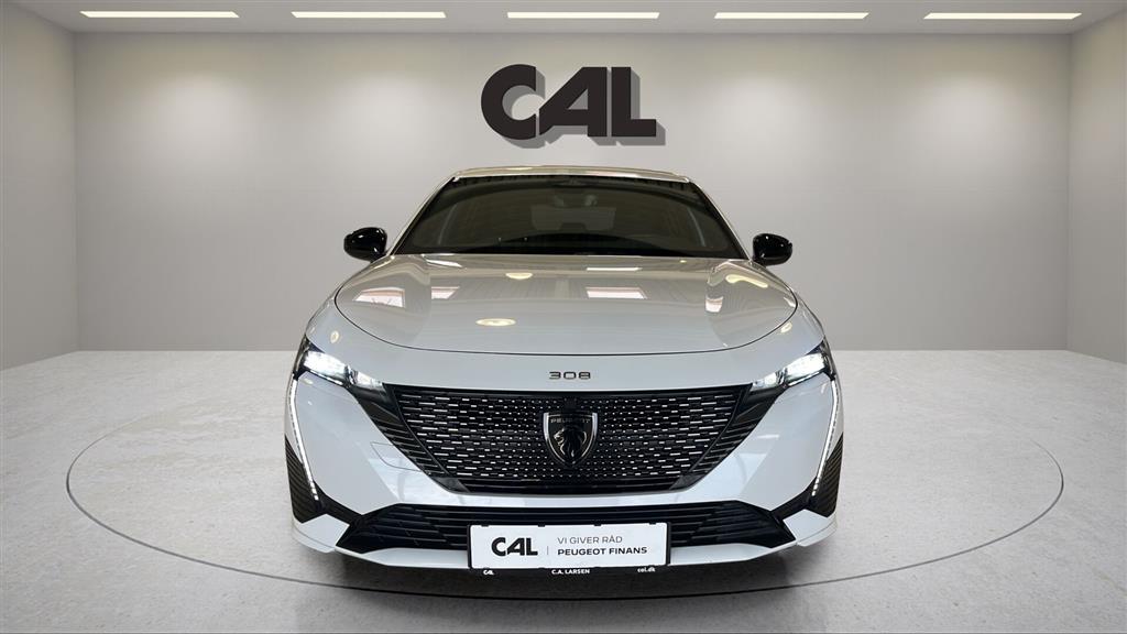 Peugeot e-308 EL First Edition 156HK 5d Aut. - Image 3