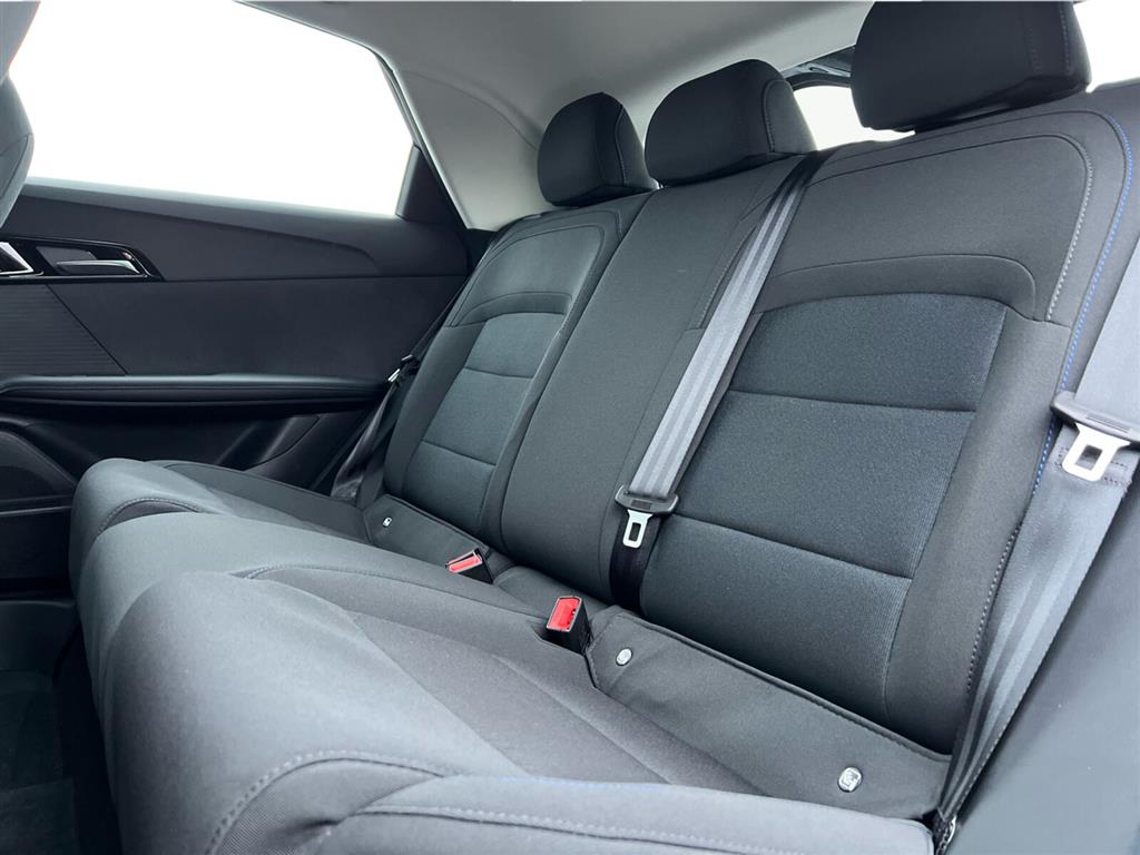 MG MG4 Electric 51 kWh Standard Range Nordic Edition 170HK 5d Aut. - Image 11