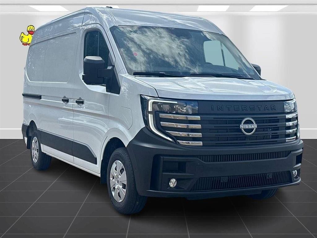 Nissan Interstar L2H2 EL N-Connecta 141HK Van Aut. - Image 3