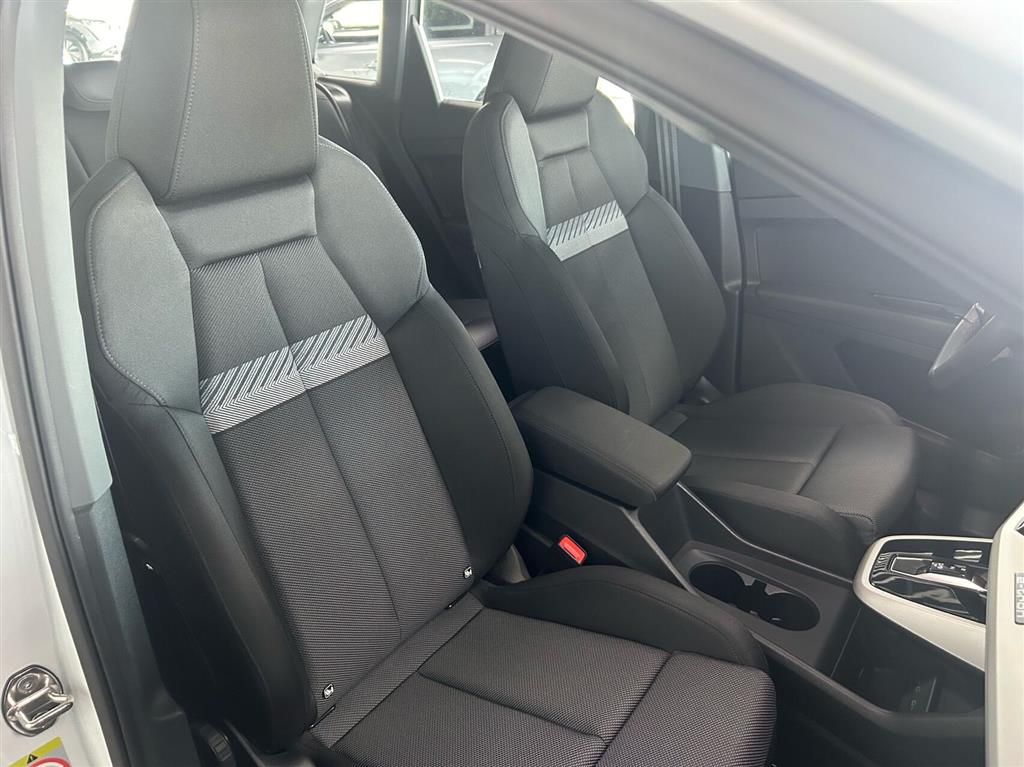 Audi Q4 45 E-tron Progress 286HK 5d Aut. - Image 9