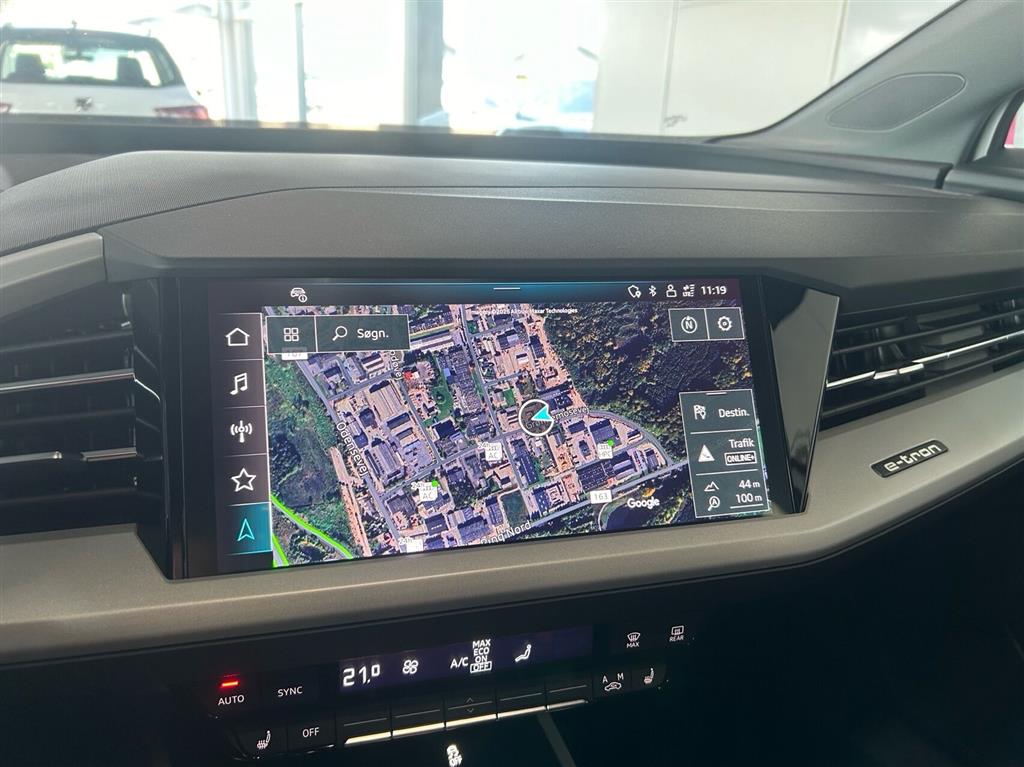 Audi Q4 45 E-tron Progress 286HK 5d Aut. - Image 11