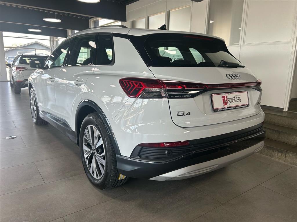 Audi Q4 45 E-tron Progress 286HK 5d Aut. - Image 2