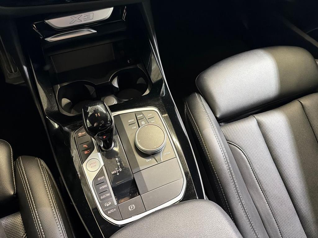 BMW X3 30e 2,0 Plugin-hybrid M-Sport XDrive Steptronic 292HK 5d 8g Aut. - Image 11