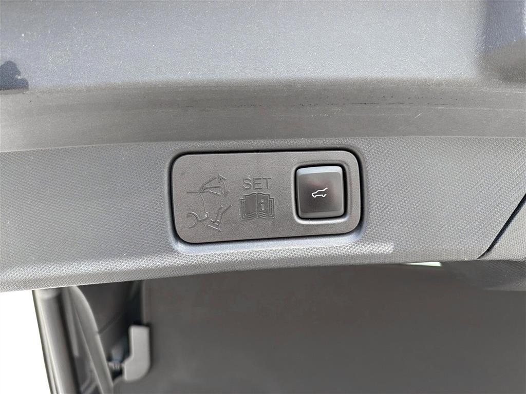Ford Mustang Mach-E EL UR Premium 294HK 5d Aut. - Image 9