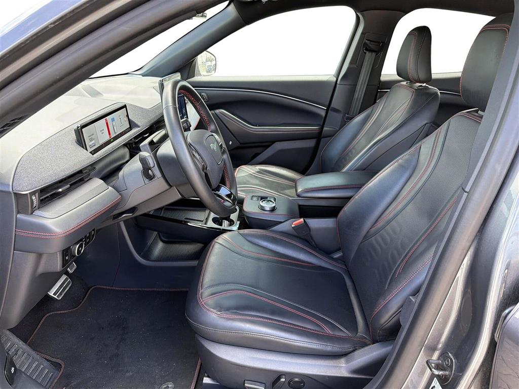 Ford Mustang Mach-E EL UR Premium 294HK 5d Aut. - Image 5