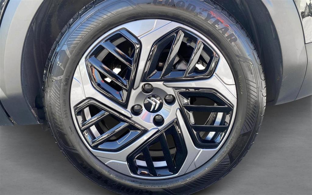 Citroën C4 1,2 PureTech Shine Ltd. EAT8 130HK 5d 8g Aut. - Image 16