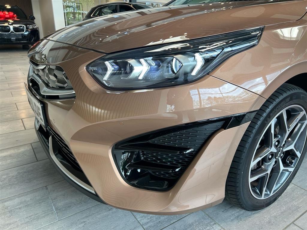 Kia Ceed SW 1,6 GDI PHEV Plugin-hybrid Upgrade DCT 141HK Stc 6g Aut. - Image 17