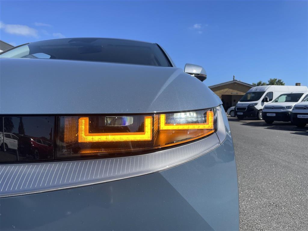 Hyundai Ioniq 5 Electric 77,4 kWh Advanced 229HK 5d Aut. - Image 2