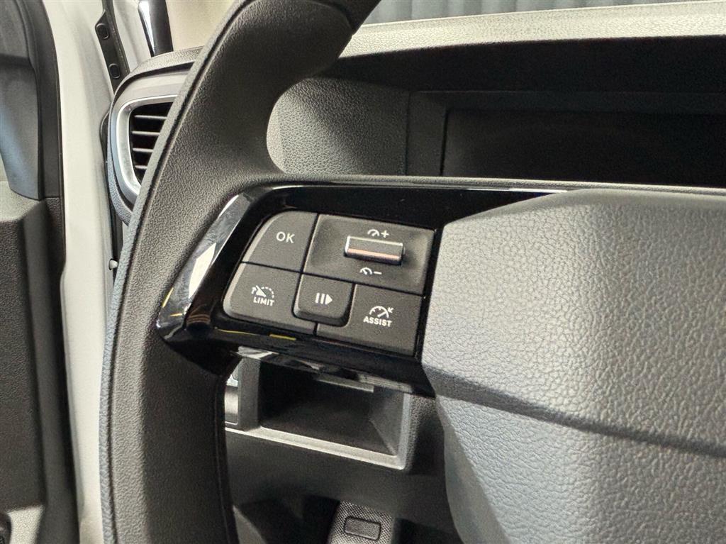Toyota Proace Verso Electric Long EL Shuttle To skydedøre 136HK Aut. - Image 12