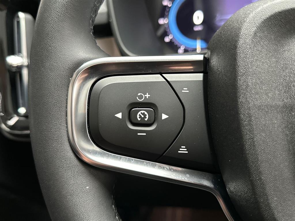 Volvo C40 P8 Recharge Twin Plus AWD 408HK 4d Aut. - Image 17
