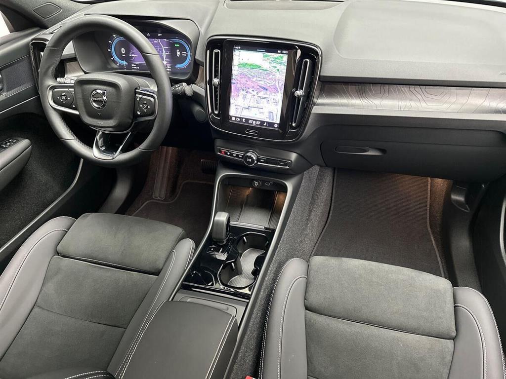 Volvo C40 P8 Recharge Twin Plus AWD 408HK 4d Aut. - Image 5