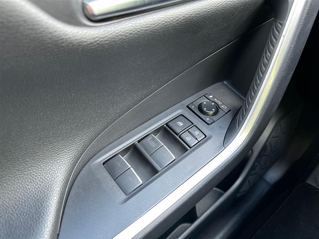 Toyota RAV4 Plug-in 2,5 Plugin-hybrid H3 AWD 306HK 5d 6g Aut. - Image 7