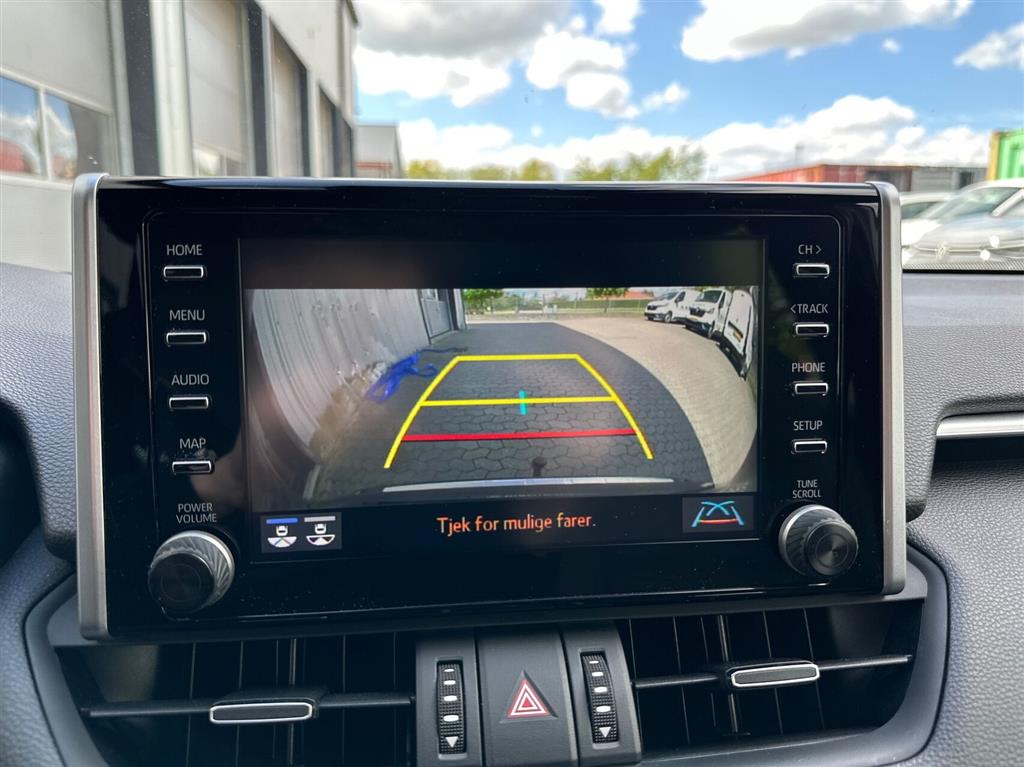 Toyota RAV4 Plug-in 2,5 Plugin-hybrid H3 AWD 306HK 5d 6g Aut. - Image 9