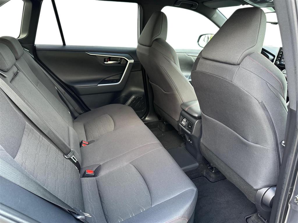 Toyota RAV4 Plug-in 2,5 Plugin-hybrid H3 AWD 306HK 5d 6g Aut. - Image 17