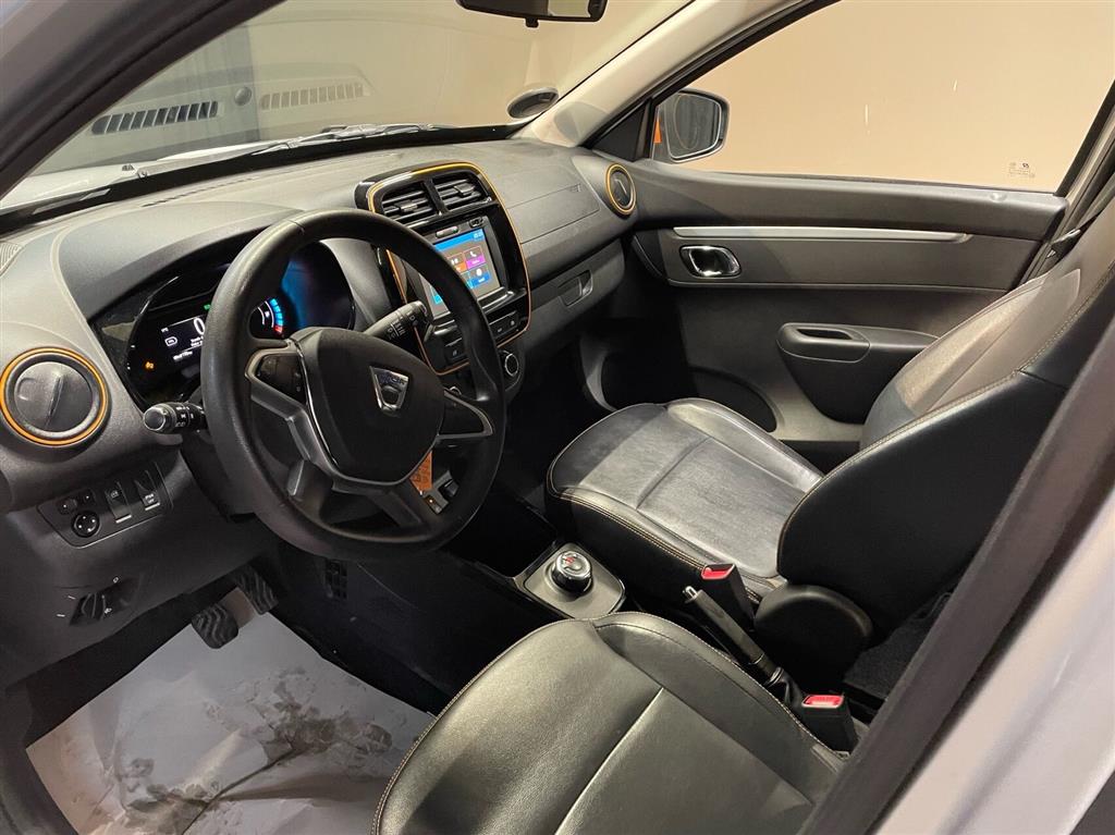 Dacia Spring EL Comfort Plus 44HK 5d Aut. - Image 7