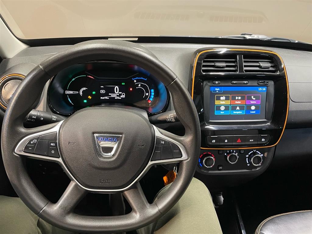 Dacia Spring EL Comfort Plus 44HK 5d Aut. - Image 9
