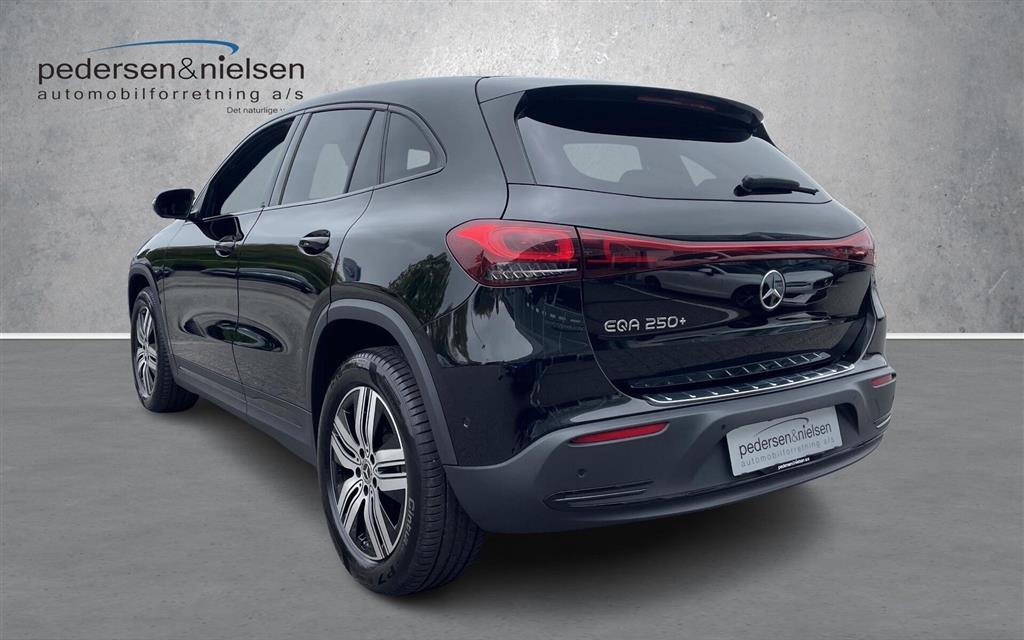 Mercedes-Benz EQA 250+ EL Premium 190HK 5d Aut. - Image 3