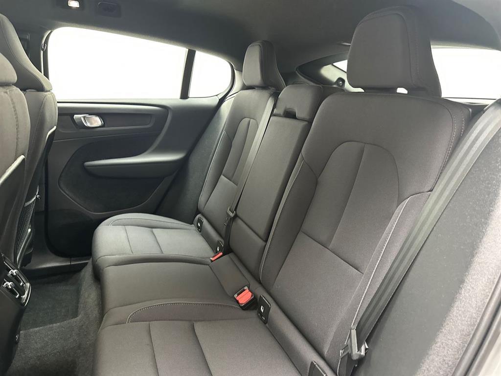 Volvo C40 P8 Recharge Twin Plus AWD 408HK 4d Aut. - Image 7