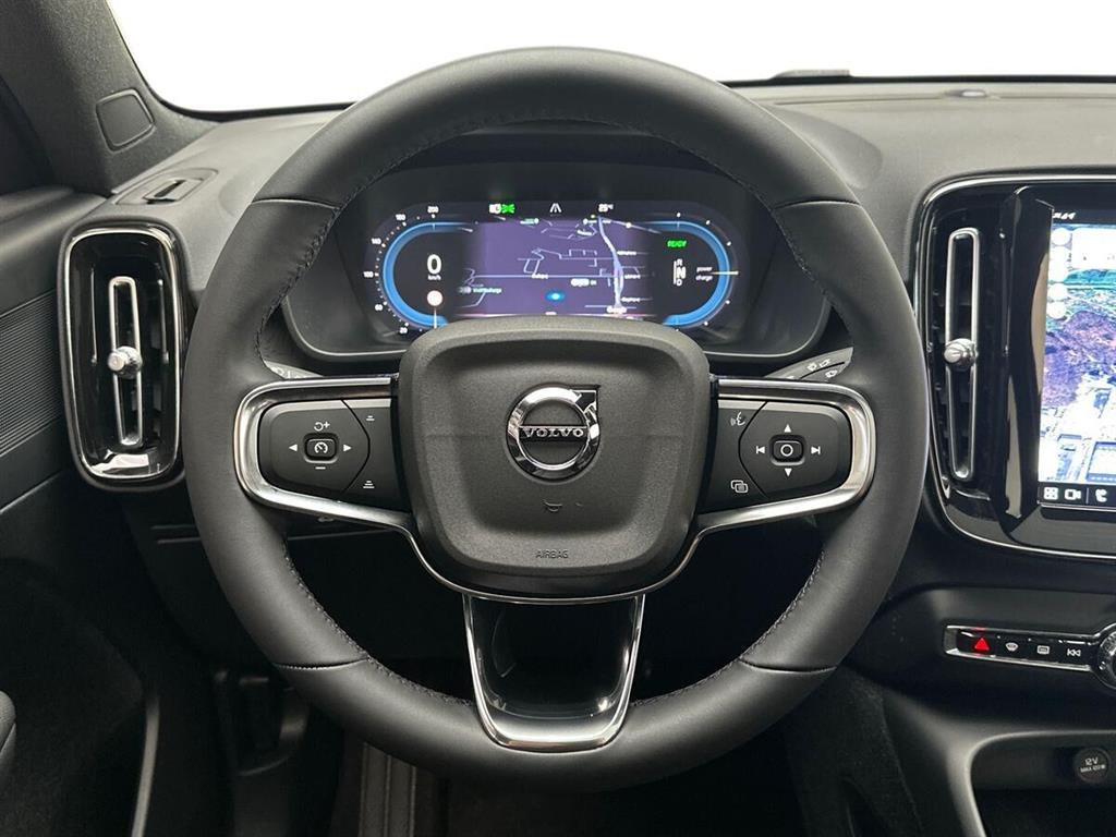 Volvo C40 P8 Recharge Twin Plus AWD 408HK 4d Aut. - Image 11