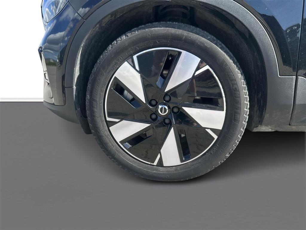 Volvo C40 Recharge Extended Range Core 252HK 5d Aut. - Image 16