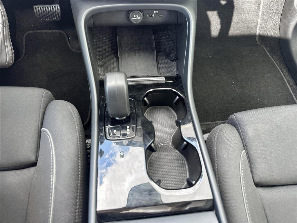 Volvo C40 Recharge Extended Range Core 252HK 5d Aut. - Image 13