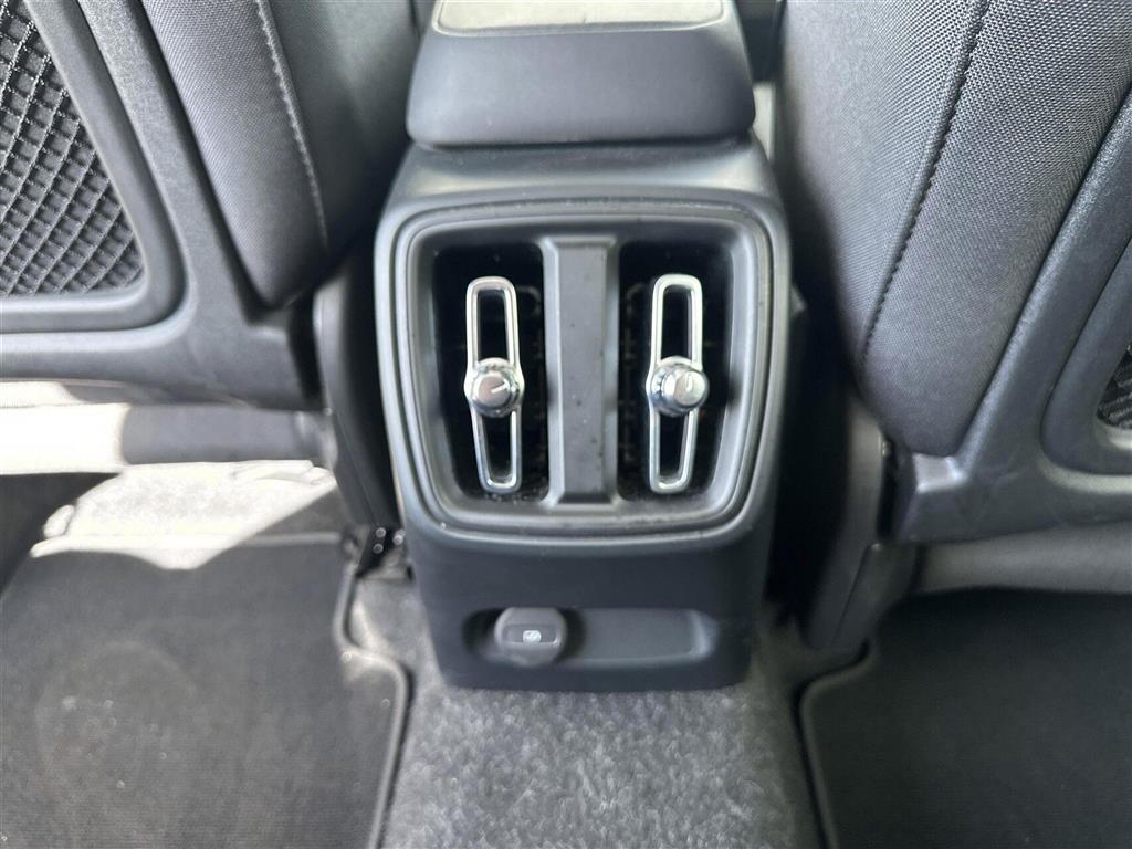 Volvo C40 Recharge Extended Range Core 252HK 5d Aut. - Image 14