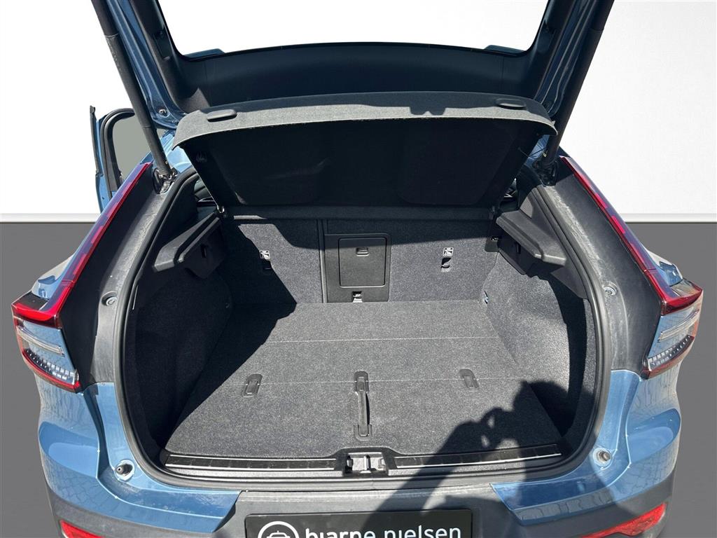 Volvo C40 Recharge Extended Range Core 252HK 5d Aut. - Image 15