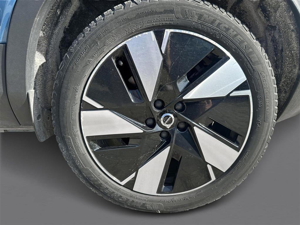 Volvo C40 Recharge Extended Range Core 252HK 5d Aut. - Image 17