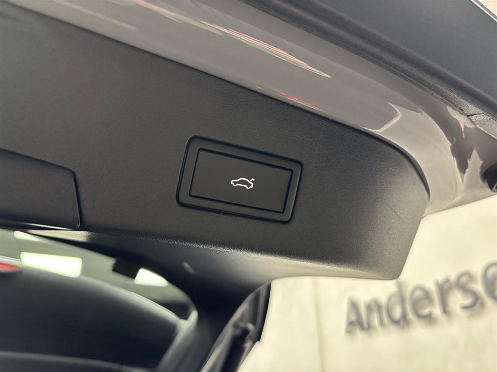 VW ID.4 EL Style 4Motion 286HK 5d Aut. - Image 9