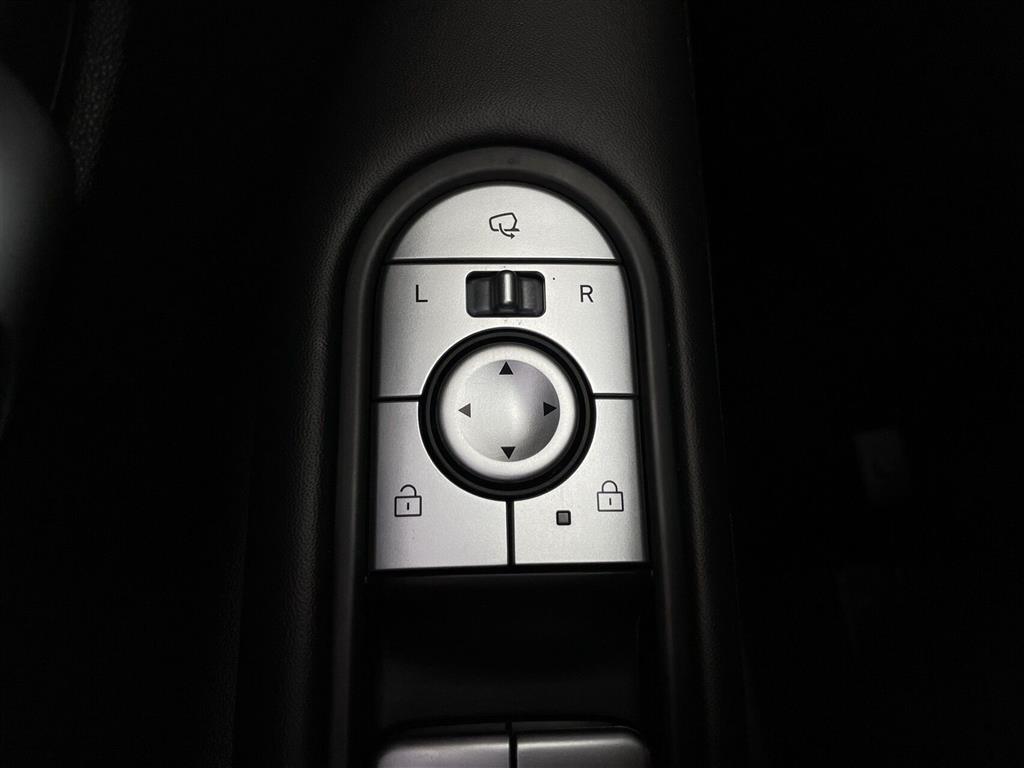 Hyundai Ioniq 5 Electric 72,6 kWh Ultimate 218HK 5d Aut. - Image 24
