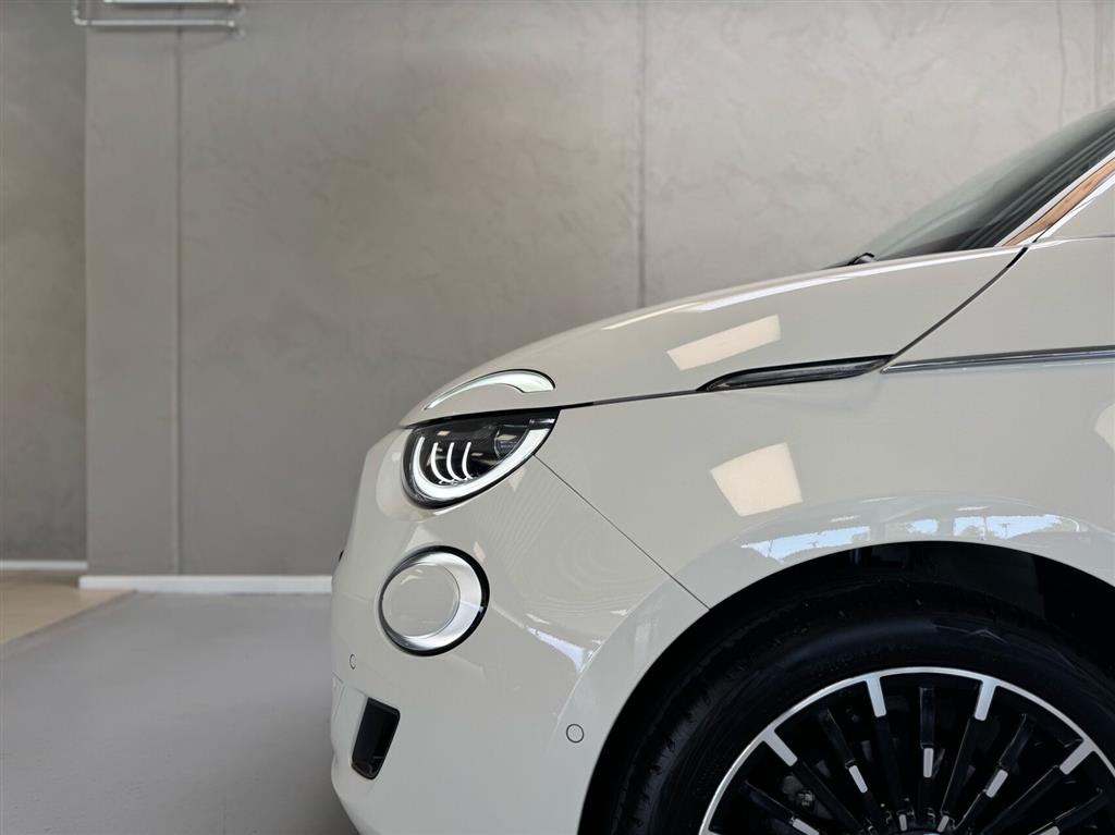 Fiat 500e EL La Prima By Bocelli 118HK 3d Aut. - Image 25
