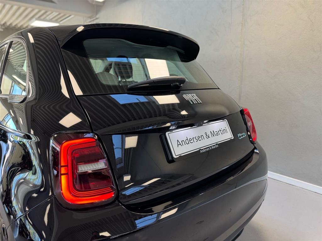 Fiat 500e EL La Prima By Bocelli 118HK 3d Aut. - Image 7