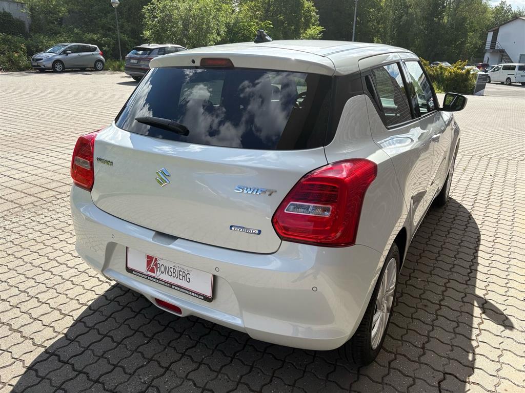 Suzuki Swift 1,2 Dualjet Mild hybrid Action AEB CVT 83HK 5d Trinl. Gear - Image 6